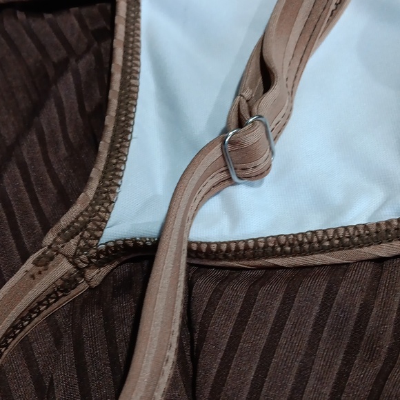 Two piece Bathing Suit Tankini and matching bottoms - Picture 7 of 8